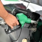 México reduce importaciones de gasolina al nivel más bajo en 17 meses