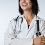 Denuncian a falsa oncóloga que trataba a niños con cáncer en Puebla