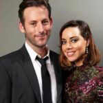 Encuentran sin vida al esposo de Aubrey Plaza el cineasta Jeff Baena