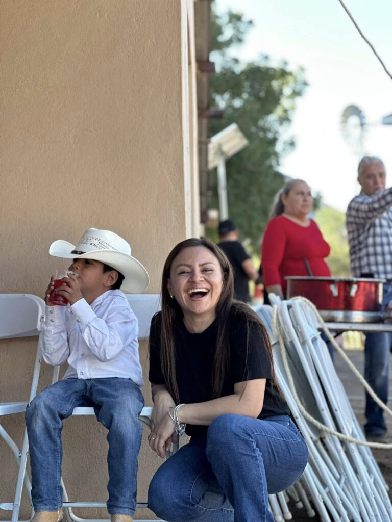 Paz Ochoa convive con las familias de paso de Santa Cruz en Loreto