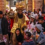 Julio Arreola celebró la tradicional partida de la Rosca de Reyes en Pátzcuaro