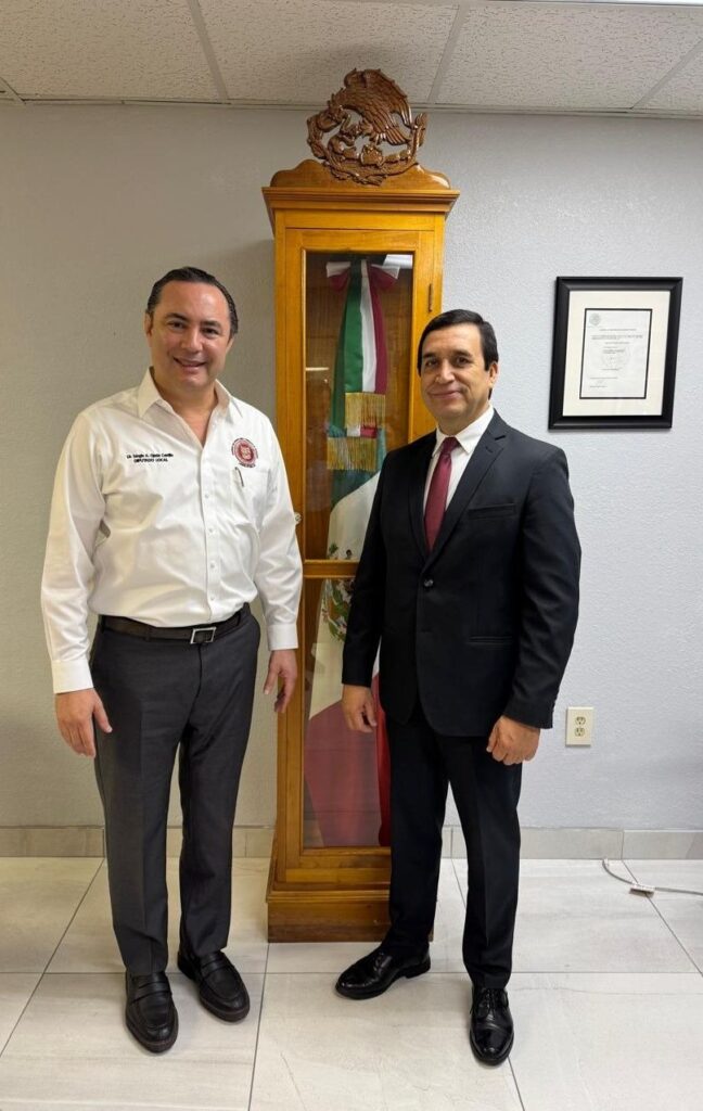 Sergio «Cheko» Ojeda se reúne con Cónsul de México en Laredo para abordar temas de beneficio a los migrantes