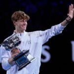 Jannik Sinner se corona campeón del Abierto de Australia 2025 tras vencer a Zverev en tres sets