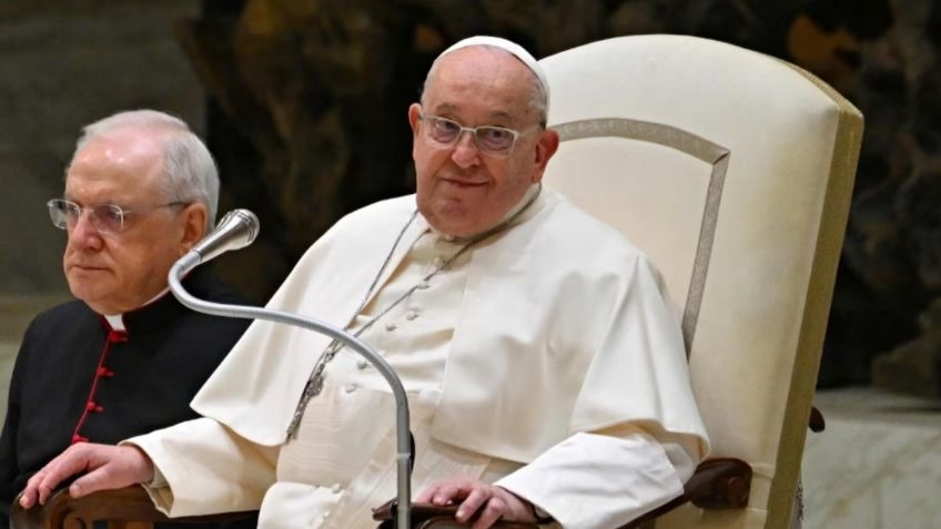 Papa Francisco reconoce enfrentar «un momento de prueba» desde el hospital