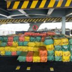 Interceptan narcosubmarino cargado con 6 mil 500 kilos de cocaína en Portugal
