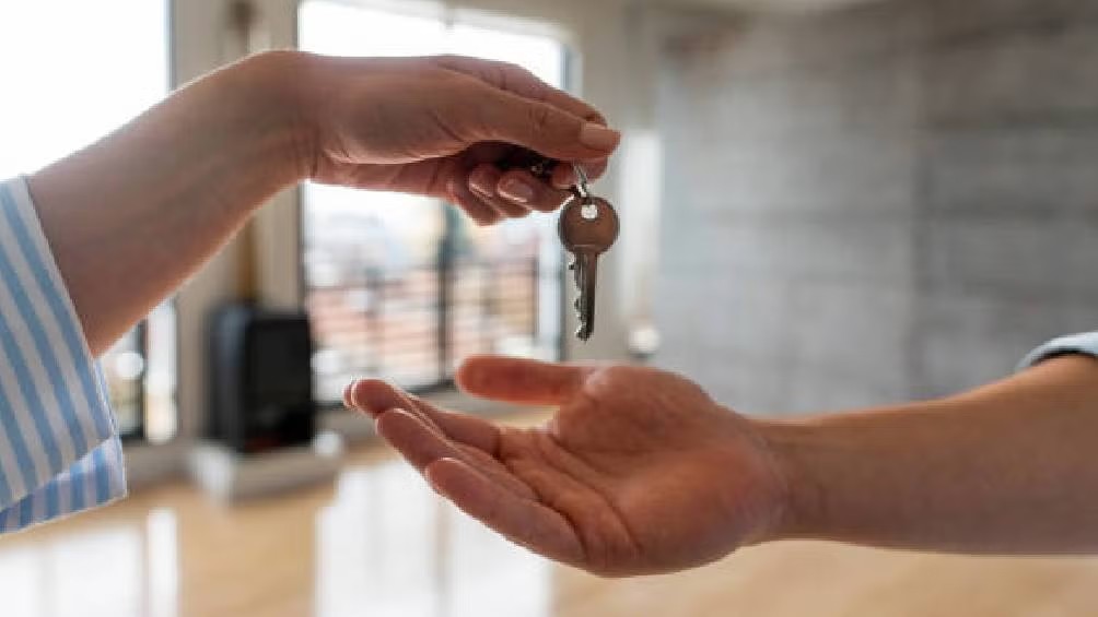 Infonavit suspenderá cobro de crédito a trabajadores que pierdan su empleo