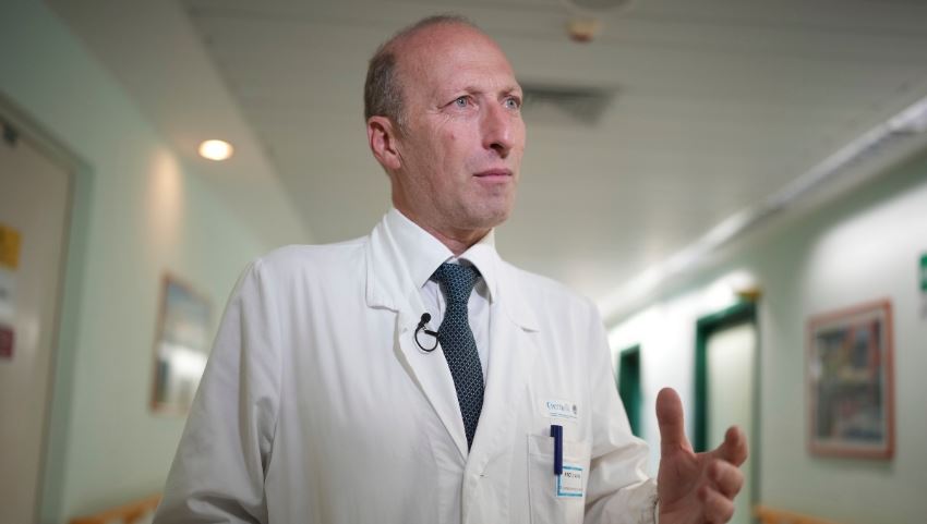 Médico del papa cuenta los últimos momentos de Francisco antes de fallecer