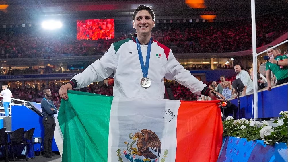 Marco Verde, medallista olímpico mexicano, se dice listo para debutar en el boxeo profesional