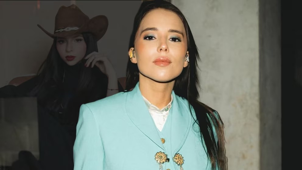 Majo Aguilar triunfa en Arabia Saudita mientras reportan que Ángela Aguilar fue abandonada por el público en Puebla