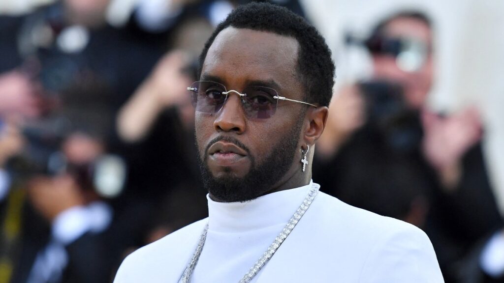 Inicia juicio al rapero Sean “Diddy” Combs por delitos sexuales, podría recibir cadena perpetua