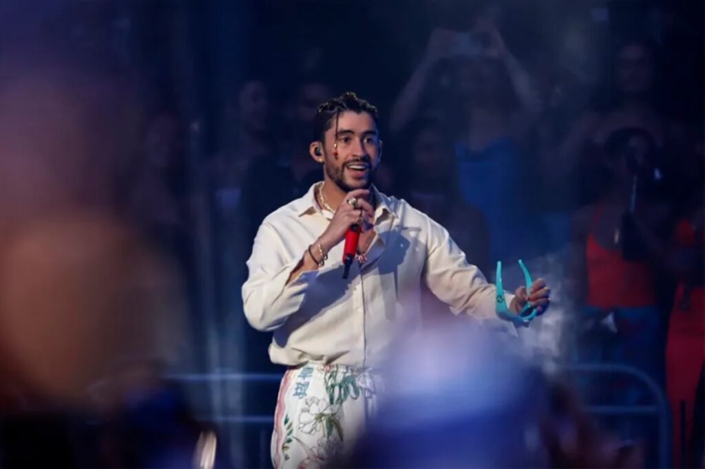 Bad Bunny anuncia tour mundial; dará dos conciertos en CDMX