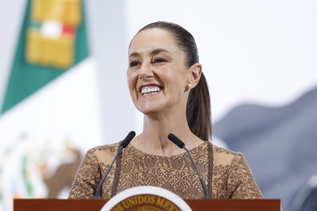 “Ser mamá es algo extraordinario”: Sheinbaum