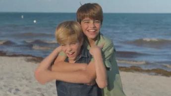 ¡Adiós futbol! Hijos de Shakira y Piqué debutan en la música con ‘The One’