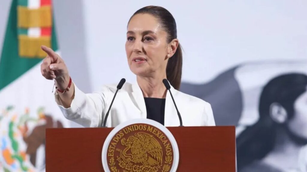 Sheinbaum afirma que hay diálogo con maestros de la CNTE; «no vemos por qué cerrar Palacio Nacional»