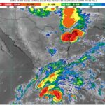 Posible ciclón tropical se desplazará al sur de las costas de Michoacán y Colima