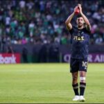 Carlos Vela anuncia su retiro del futbol