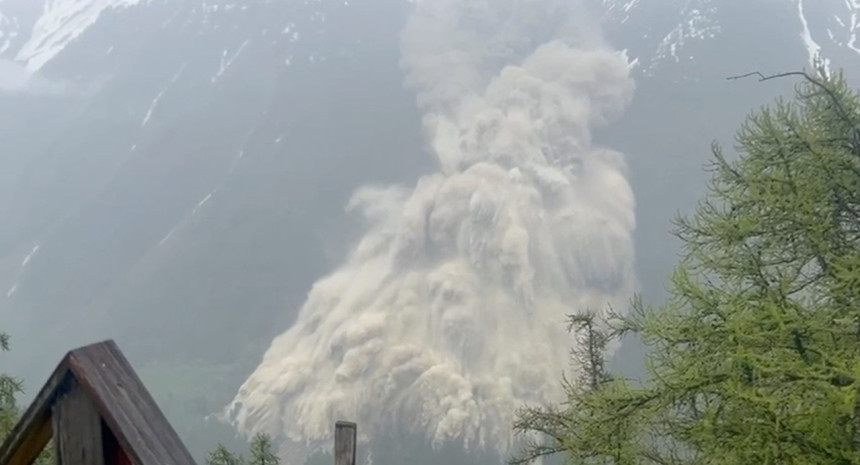Avalancha sepulta pueblo suizo de Blatten tras colapso glaciar
