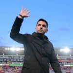 Cruz Azul está a horas de cerrar a Nicolás Larcamón como su nuevo entrenador