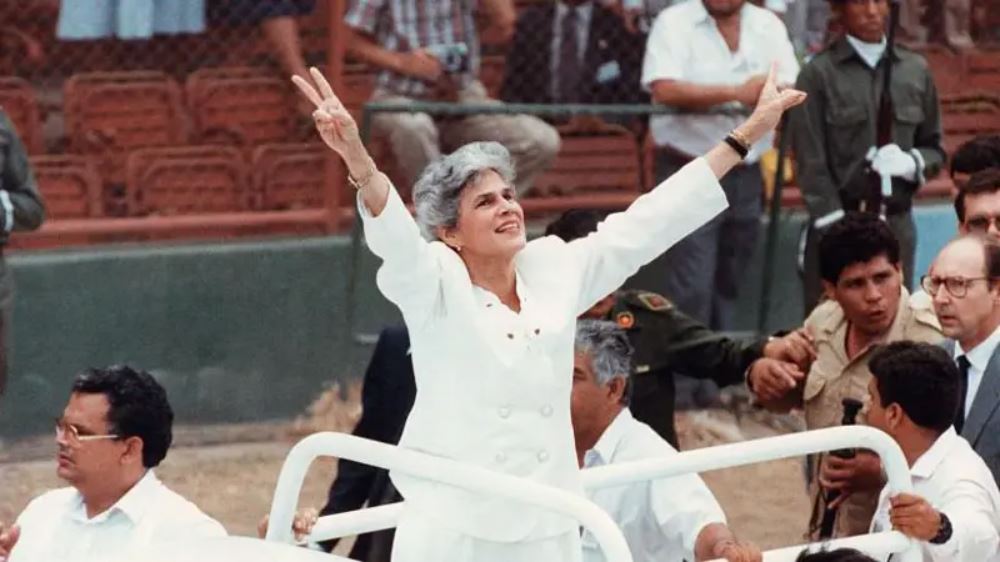 Fallece Violeta Chamorro, la mujer que derrotó a Ortega en Nicaragua y la primera presidenta elegida de América