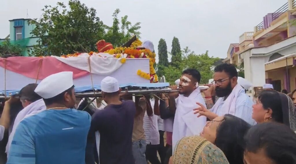 Único sobreviviente del accidente de Air India sale del hospital