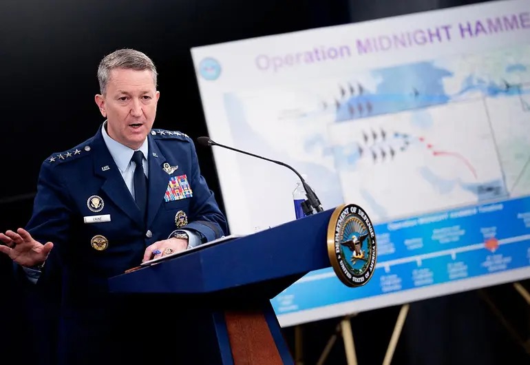 Presidente de Irán condena bombardeo de EU a instalaciones nucleares