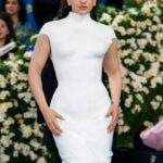 Rosalía es el mayor fenómeno español desde Julio Iglesias, afirma icónica revista musical