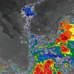 Se forman las tormentas tropicales Flossie en el Atlántico y Barry en el Pacífico