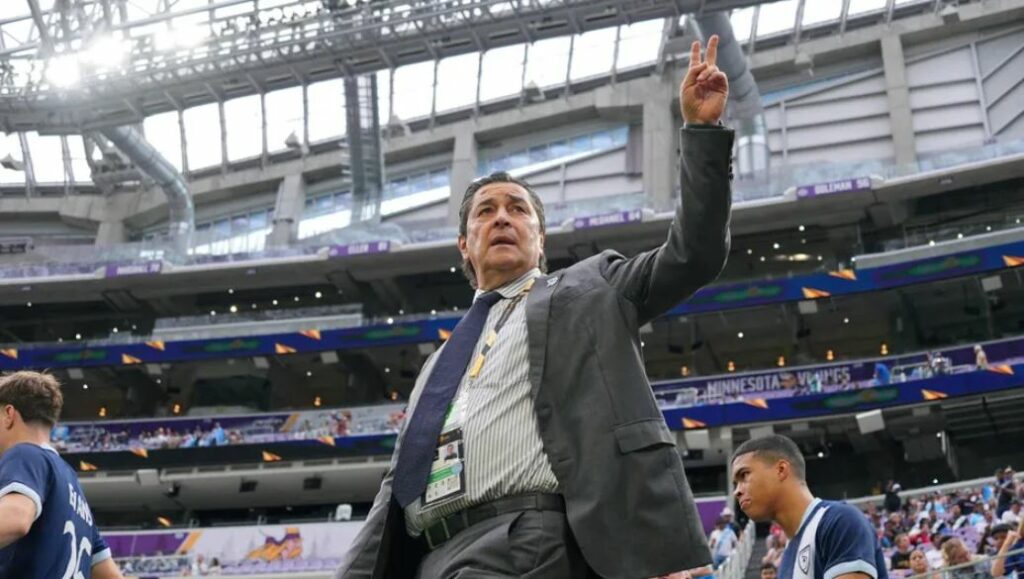 Luis Fernando Tena asegura que Guatemala no se conforma con lo hecho hasta ahora en Copa Oro