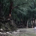 Cifra de muertos crece a 52 por inundaciones en Texas; continúa la búsqueda de 27 niñas