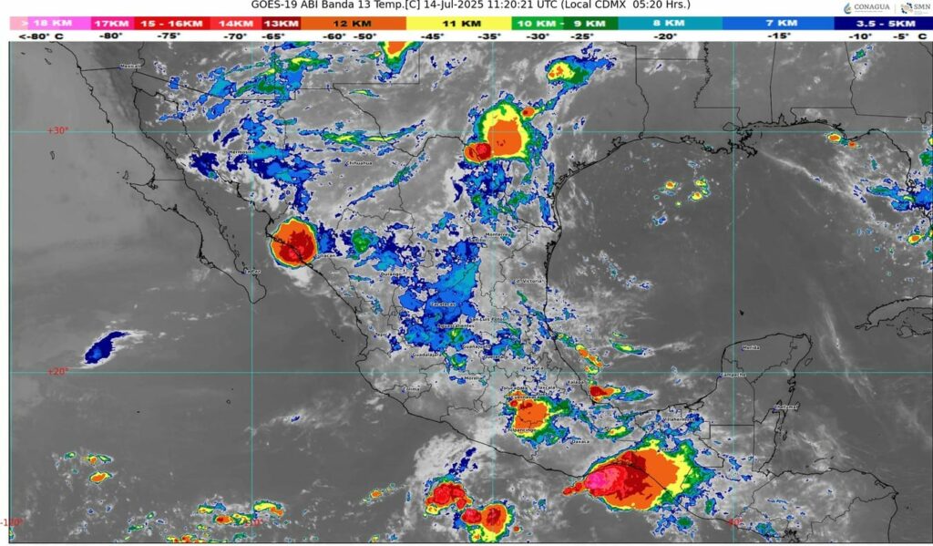 La onda tropical número 12 se desplazará sobre el Sureste