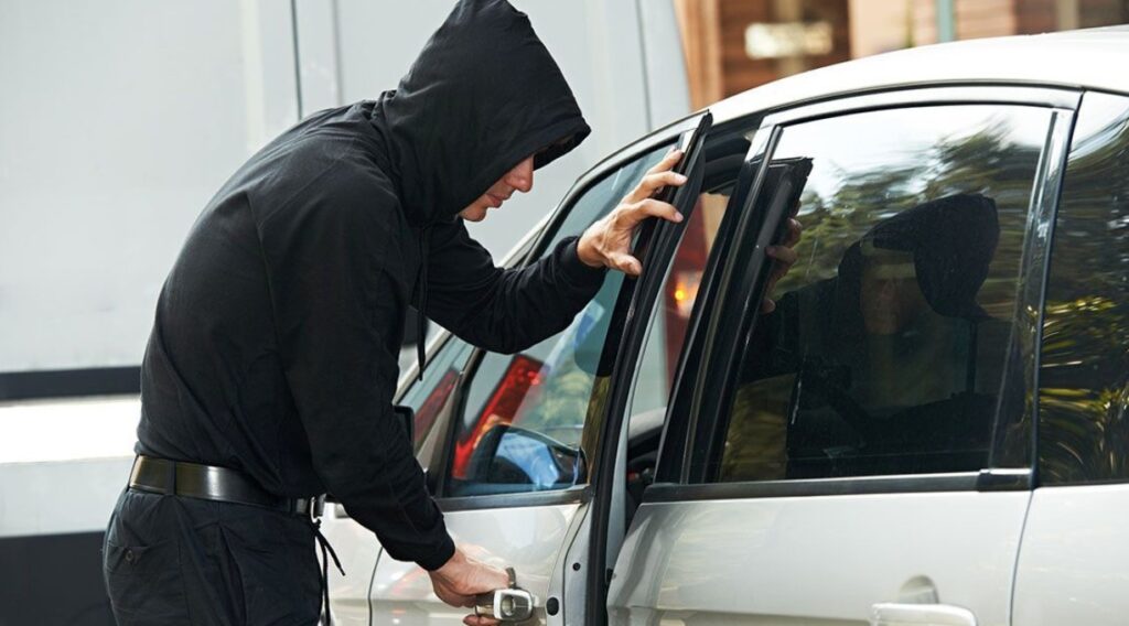 Roban 6 autos cada hora en México; estas son las marcas con más casos