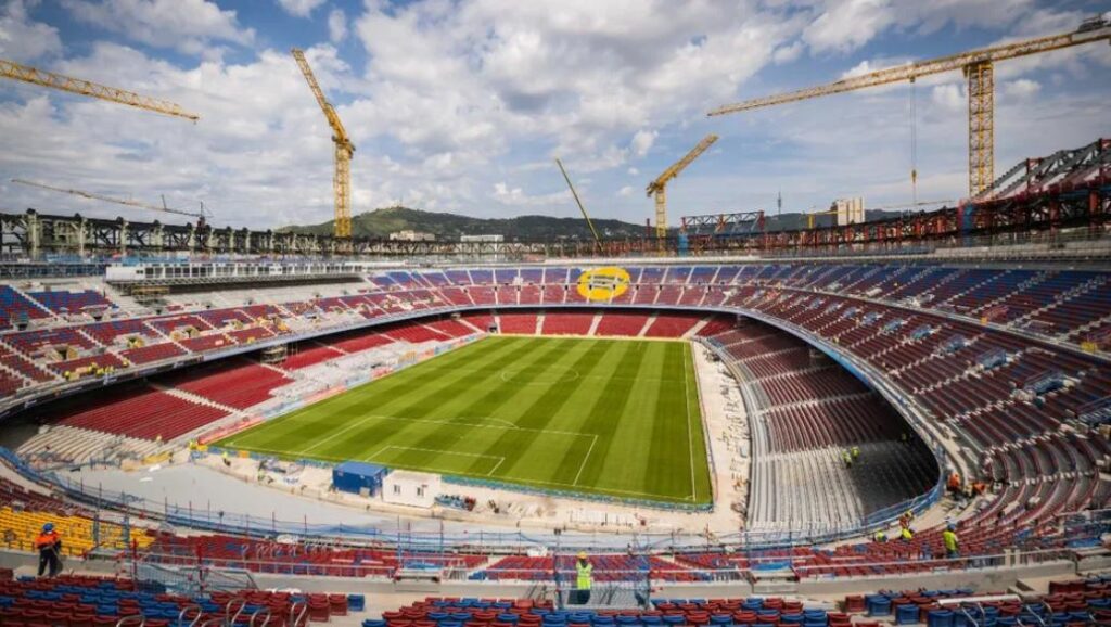 Barcelona retrasa su regreso al Camp Nou por no obtener licencia y jugará el Joan Gamper en el Johan Cruyff