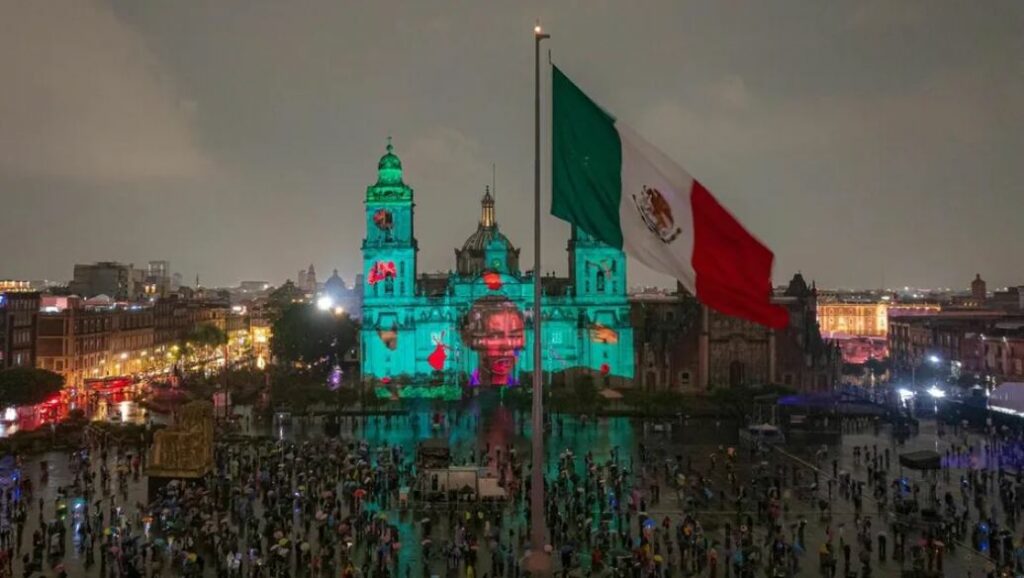 Ensayo del 700 aniversario de la fundación de Tenochtitlán