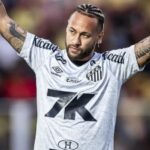 Neymar Jr. gastó 1,3 millones de euros en un Batimovil
