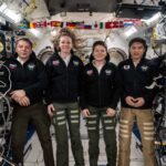 Astronautas de Crew-10 aterrizan frente a costas de California tras misión en el espacio
