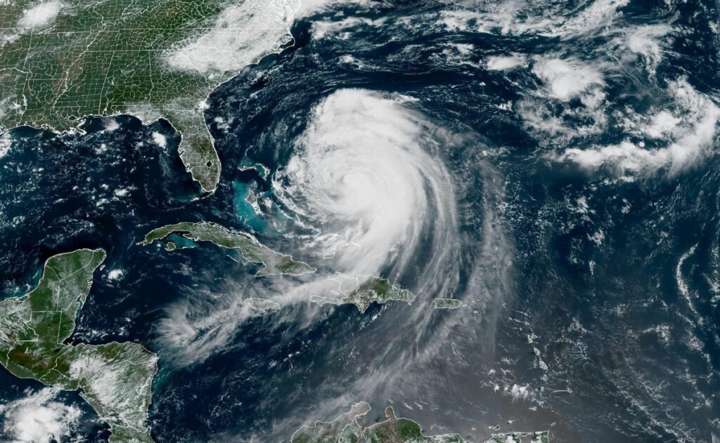 Huracán ‘Erin’ se fortalece y amenaza a Bahamas y Carolina del Norte