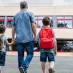 Papás luchones, llegó su quincena adelantada: inscripciones abiertas para la pensión Bienestar