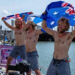 Hermanos cruzan el Pacífico a remo y rompen récord mundial