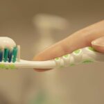 Estudiantes de Puerto Rico crean pasta dental con sargazo para combatir la caries