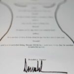 ‍Revelan carta de cumpleaños de Trump a Jeffrey Epstein que incluye comprometedor dibujo de mujer