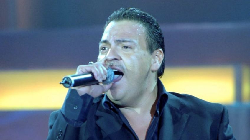 Hospitalizan de emergencia al cantante Julio Preciado