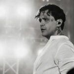 Ingeniera de Christian Nodal revela cómo es trabajar con él en el estudio; «sabe perfectamente lo que quiere»