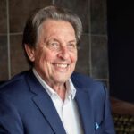 Errol Musk, padre de Elon Musk, acusado de abuso sexual infantil por cinco familiares