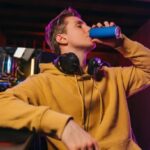 Prohíben bebidas energéticas para menores de edad en México