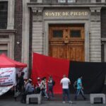 Estalla huelga en Nacional Monte de Piedad