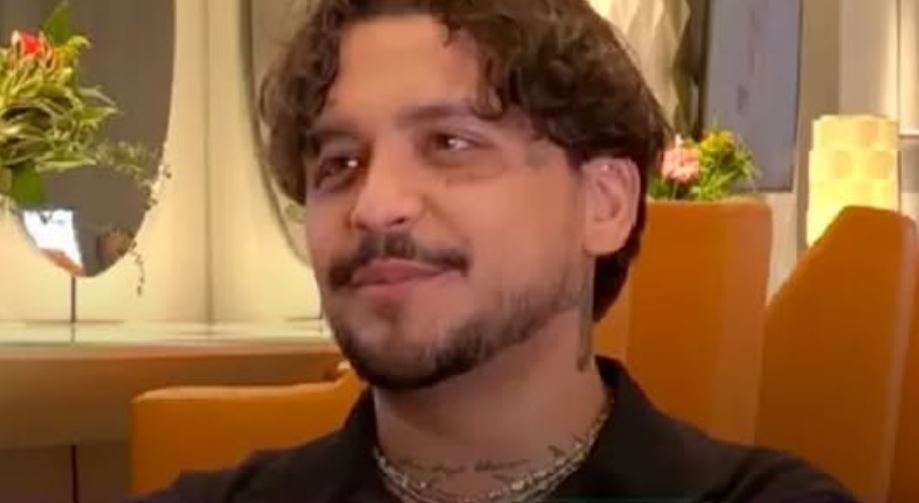 Nodal afirma que la ansiedad es un privilegio para gente con tiempo libre