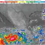 Se forma posible ciclón frente al Pacífico y prevén fuertes lluvias en la Península de Yucatán