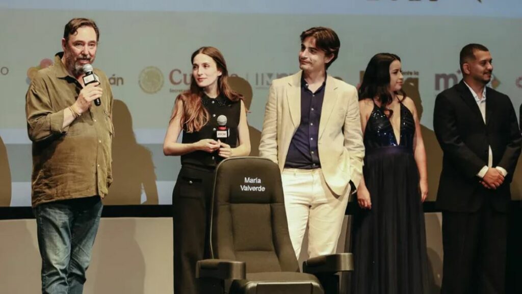 Borrador María Valverde, protagonista de ‘Tres metros sobre el cielo’, debuta como directora en el Festival de Cine de Morelia