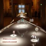 Hallan dañada la corona de Eugenia tras el espectacular robo en el Louvre