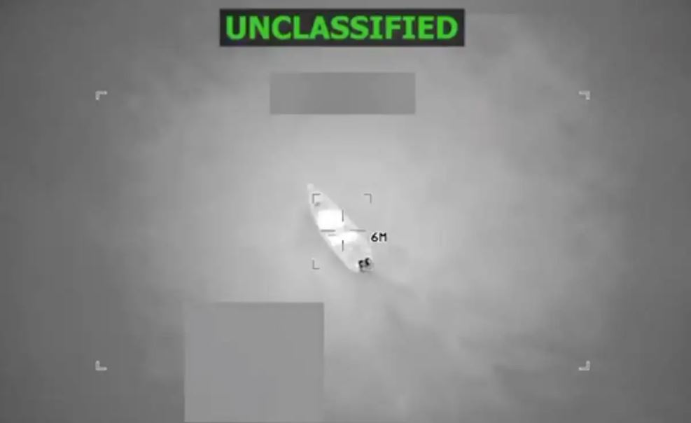 Estados Unidos refuerza cerco al Caribe con el portaviones más grande del mundo